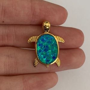 18kt Yellow Gold Plated Sterling Silver Pendant